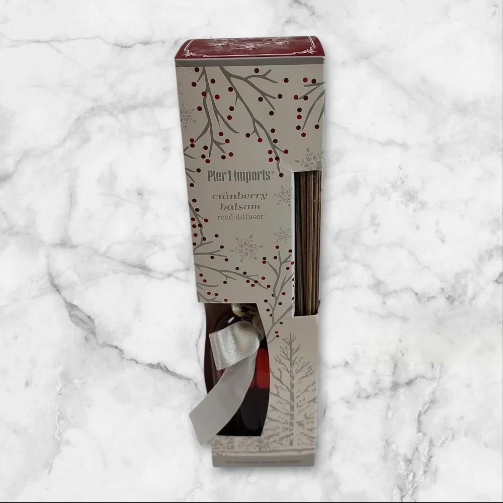 Pier 1 Imports Cranberry Balsam Red Diffuser 10fl oz